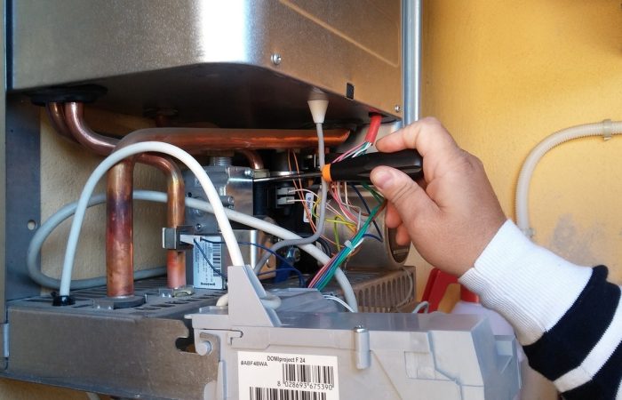 Comment_dépanner_un_chauffe_eau_?